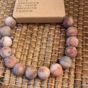 Beaded stretch bracelet